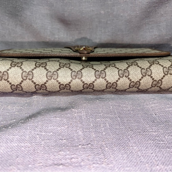 Gucci Beige GG Supreme Crossbody with Brown Leather Trim and Gold Chain - Picture 8 of 8